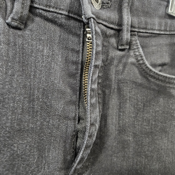 Eddie Bauer women's slightly curvey-high rise skinny jeans 8 - Picture 2 of 7